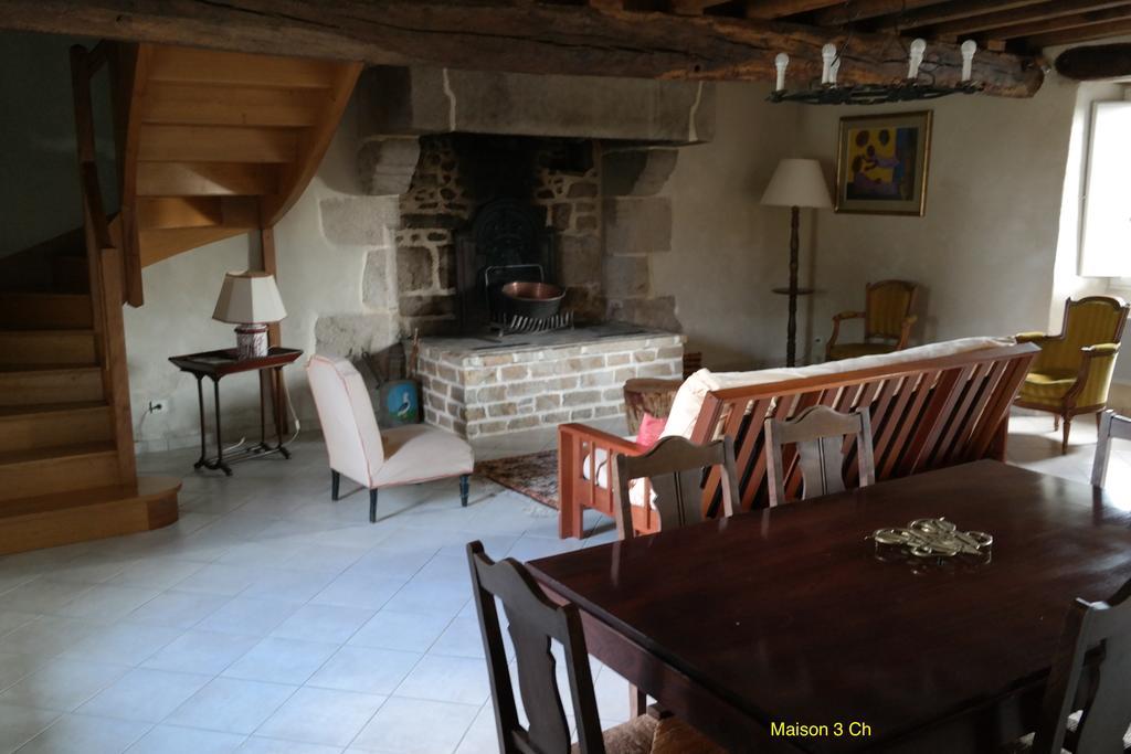 Sarl Verrerie Royale Val-Couesnon Δωμάτιο φωτογραφία